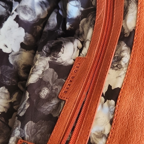 RARE TED BAKER LEATHER BAG - Picture 14 of 16